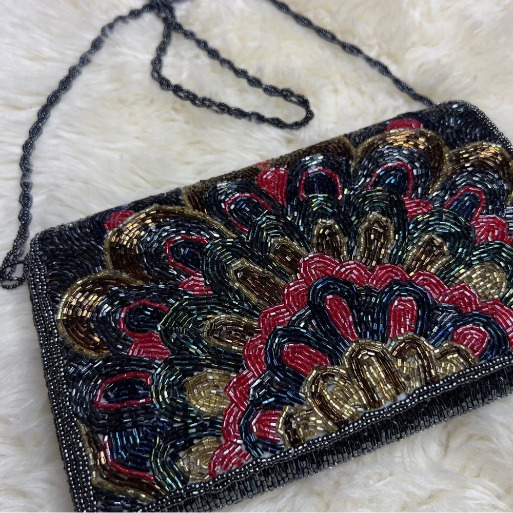 Vintage art deco style sparkling beaded formal purse/clutch - Picture 2 of 16